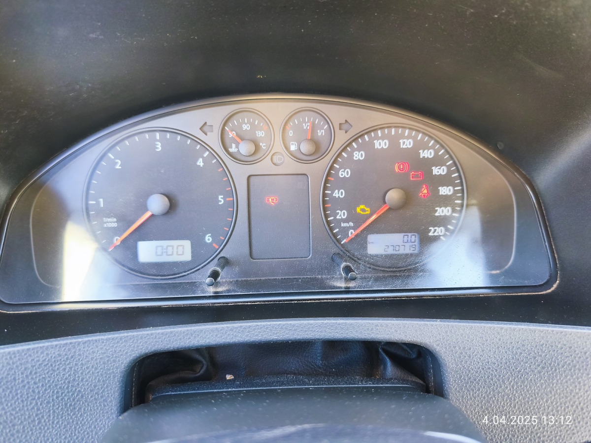 فان VOLKSWAGEN TRANSPORTER FURGON BLASZAK: صورة 8