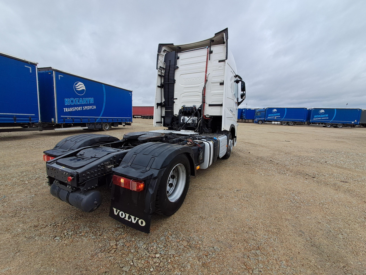 VOLVO FH 460 CIĄGNIK SIODŁOWY - وحدة جر: صورة 5 VOLVO FH 460 CIĄGNIK SIODŁOWY - وحدة جر: صورة 5