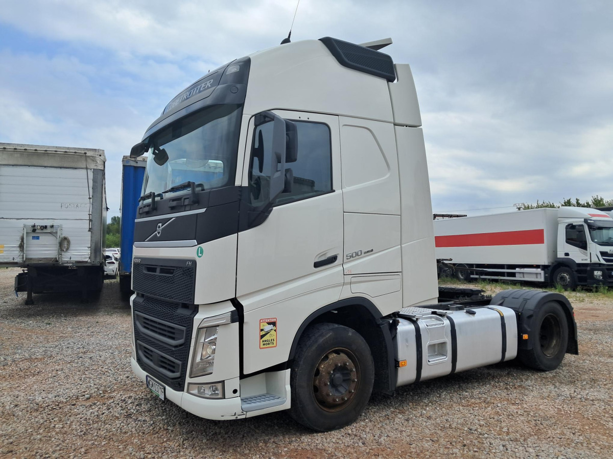 VOLVO FH CIĄGNIK SIODŁOWY - وحدة جر: صورة 2 VOLVO FH CIĄGNIK SIODŁOWY - وحدة جر: صورة 2