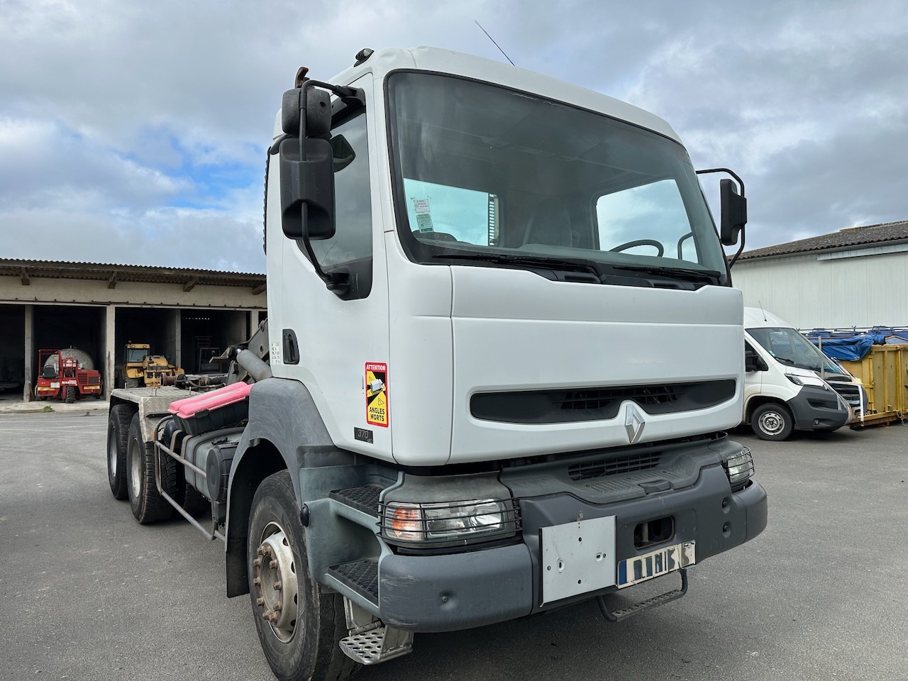RENAULT KERAX 370 DCI - شاحنة ذات خطاف: صورة 5 RENAULT KERAX 370 DCI - شاحنة ذات خطاف: صورة 5