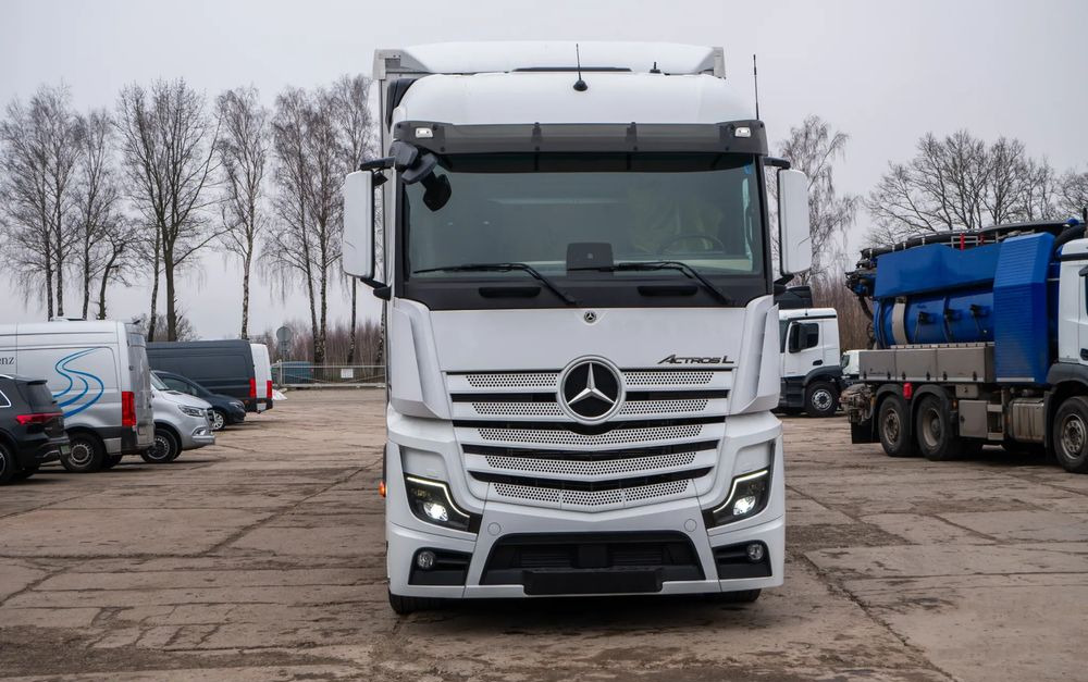 Mercedes-Benz Actros 1842 LnR z Przyczepą - شاحنة ستارة: صورة 2 Mercedes-Benz Actros 1842 LnR z Przyczepą - شاحنة ستارة: صورة 2