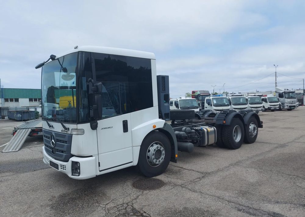 Mercedes-Benz Econic 2630 L ENA - شاحنة هيكل كابينة: صورة 1 Mercedes-Benz Econic 2630 L ENA - شاحنة هيكل كابينة: صورة 1