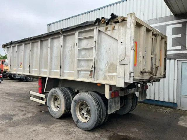 Benalu 2 Axle , 8 Tyres , Alu Tipper , Spring Suspension , Drum Brakes - قلابة نصف مقطورة نصف مقطورة قلابة: صورة 5 Benalu 2 Axle , 8 Tyres , Alu Tipper , Spring Suspension , Drum Brakes - قلابة نصف مقطورة نصف مقطورة قلابة: صورة 5