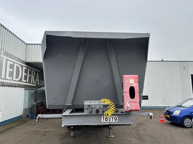 قلابة نصف مقطورة نصف مقطورة قلابة CIF 2 Axle Steel Tipper , Spring Suspension , Drum Brakes: صورة 8