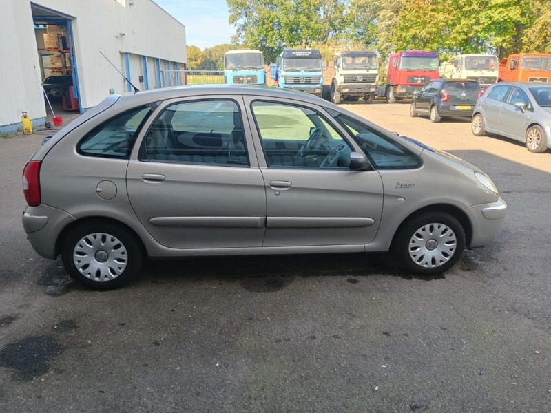 Citroën Xsara Picasso 1.8i - 16V , Airco - سيارة: صورة 5 Citroën Xsara Picasso 1.8i - 16V , Airco - سيارة: صورة 5