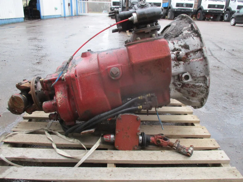 EATON Gearbox , 2 pieces in stock - صندوق التروس - شاحنة: صورة 3 EATON Gearbox , 2 pieces in stock - صندوق التروس - شاحنة: صورة 3