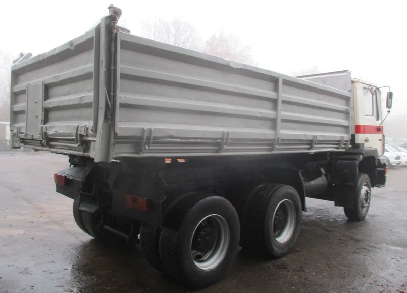 MAN 26 322 ZF Manual , 6x4 , 3 way tipper , Spring suspension - شاحنة قلاب: صورة 3 MAN 26 322 ZF Manual , 6x4 , 3 way tipper , Spring suspension - شاحنة قلاب: صورة 3