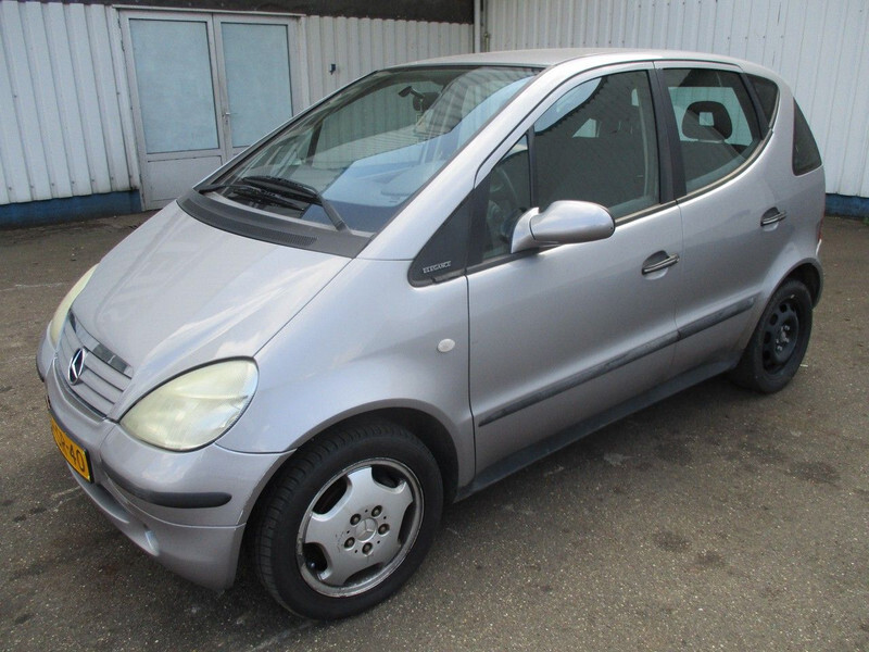 Mercedes-Benz A-Klasse A160 Elegance , Manual - سيارة: صورة 1 Mercedes-Benz A-Klasse A160 Elegance , Manual - سيارة: صورة 1