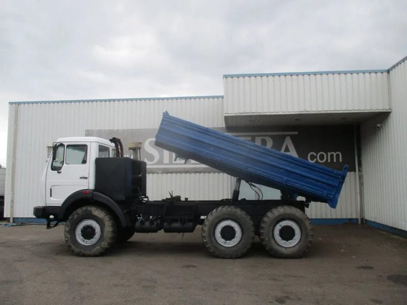 Mercedes-Benz FAP 2026 , V8 , 6X6 , ZF Manual , Spring Suspension , 3 way Tipper, Ex- - شاحنة قلاب: صورة 1 Mercedes-Benz FAP 2026 , V8 , 6X6 , ZF Manual , Spring Suspension , 3 way Tipper, Ex- - شاحنة قلاب: صورة 1