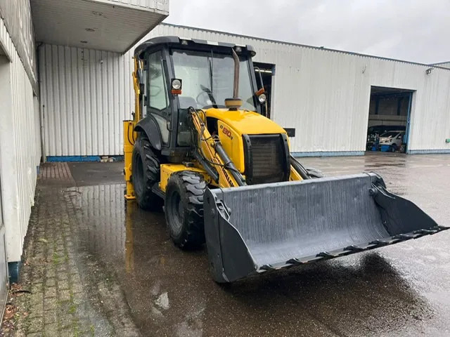 New Holland B 80 B-SS , 4x4 , Backhoe loader , 4in1 Bucket - جرافة حفار: صورة 4 New Holland B 80 B-SS , 4x4 , Backhoe loader , 4in1 Bucket - جرافة حفار: صورة 4