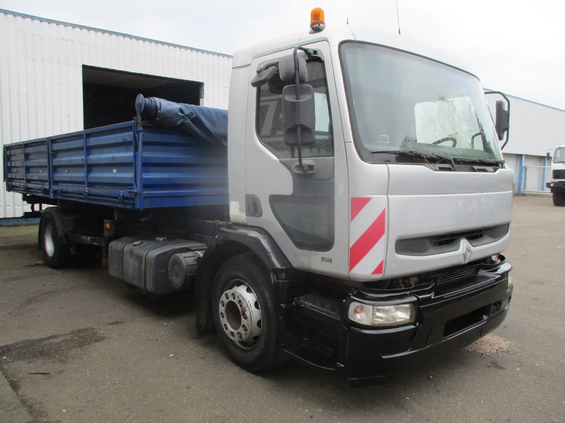 Renault Premium 260 , Manual , 2 way tipper - شاحنة قلاب: صورة 4 Renault Premium 260 , Manual , 2 way tipper - شاحنة قلاب: صورة 4