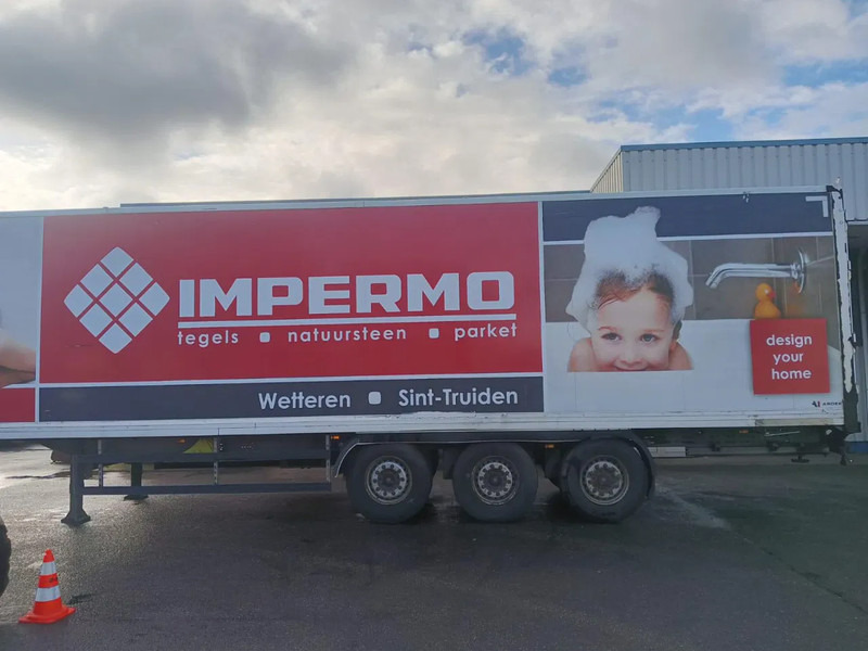 SYSTEM TRAILER 3 Axle SAF , Box Trailer - نصف مقطورة صندوق مغلق: صورة 4 SYSTEM TRAILER 3 Axle SAF , Box Trailer - نصف مقطورة صندوق مغلق: صورة 4