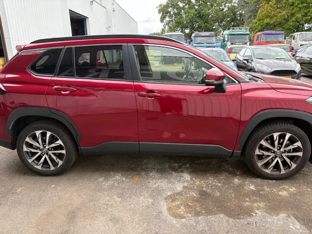 Toyota Corolla Cross Hybrid 140 Dynamic - سيارة دفع رباعي: صورة 5 Toyota Corolla Cross Hybrid 140 Dynamic - سيارة دفع رباعي: صورة 5