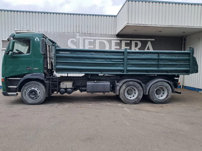Volvo FH 12 - 460 , 6x2 , 3 Way Tipper, Spring Suspension , Manual Gearbox, Airco - شاحنة قلاب: صورة 5 Volvo FH 12 - 460 , 6x2 , 3 Way Tipper, Spring Suspension , Manual Gearbox, Airco - شاحنة قلاب: صورة 5
