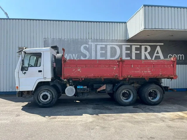 Volvo FL 10 280 , 6x4 , Tipper , Spring Suspension , Manual - شاحنة قلاب: صورة 2 Volvo FL 10 280 , 6x4 , Tipper , Spring Suspension , Manual - شاحنة قلاب: صورة 2