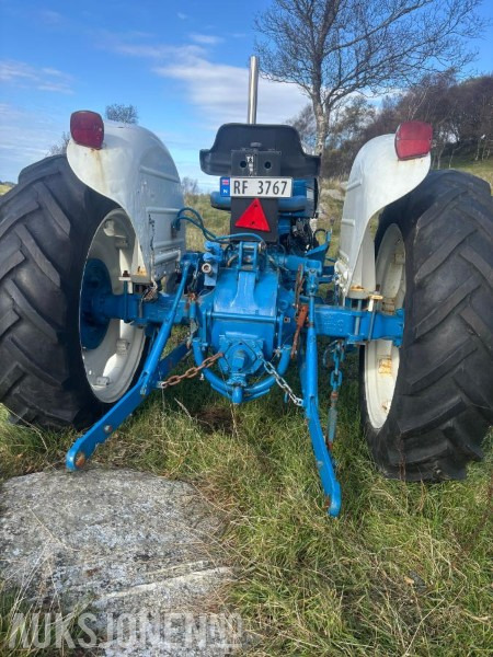 1973 Ford 3000 - mva fri - جرار: صورة 4 1973 Ford 3000 - mva fri - جرار: صورة 4