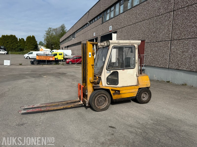 1986 Toyota 3FD-30 truck med sideforskyver - معدات المناولة: صورة 1 1986 Toyota 3FD-30 truck med sideforskyver - معدات المناولة: صورة 1