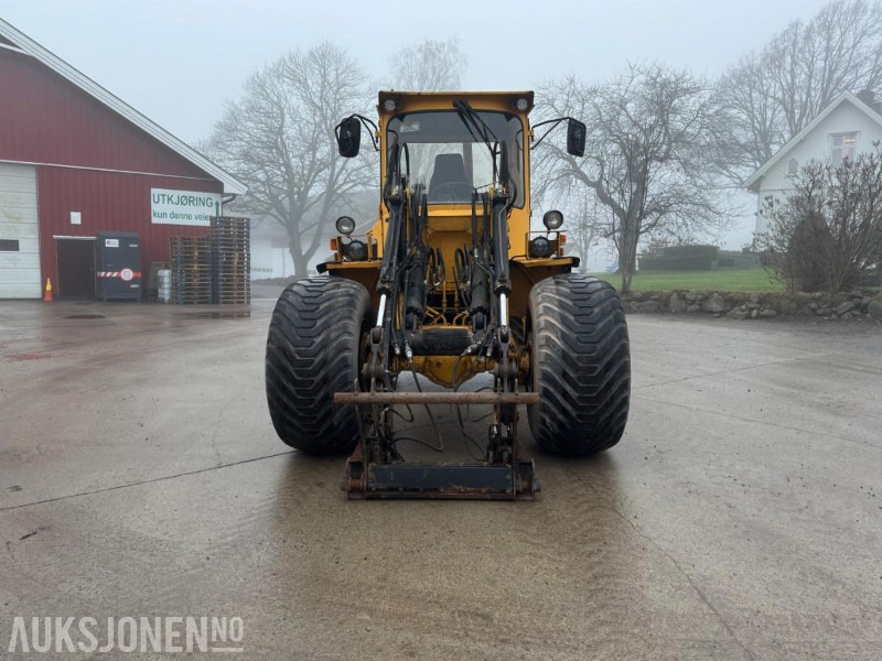 1988 VOLVO BM L30 HJULLASTER, SENTRALSMØRING, VEKTSYSTEM - اللودر بعجل: صورة 2 1988 VOLVO BM L30 HJULLASTER, SENTRALSMØRING, VEKTSYSTEM - اللودر بعجل: صورة 2