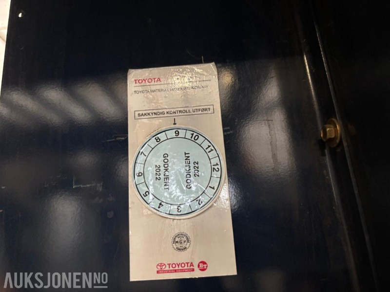 1993 Komatsu FD25T-11E dieseltruck - معدات المناولة: صورة 5 1993 Komatsu FD25T-11E dieseltruck - معدات المناولة: صورة 5