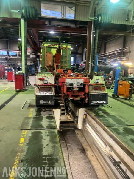 1993 Scania R-serie 143 450 Topliner med krokløft EU OK 11.2026 - شاحنة ذات خطاف: صورة 3 1993 Scania R-serie 143 450 Topliner med krokløft EU OK 11.2026 - شاحنة ذات خطاف: صورة 3