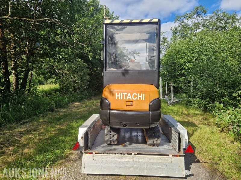 1996 Fiat-Hitachi FH15.2 Minigraver med gripeklo, pigghammer, 3 skuffer og Tysse maskinhenger MVA-FRI - حفارة مُصَّغرة: صورة 5 1996 Fiat-Hitachi FH15.2 Minigraver med gripeklo, pigghammer, 3 skuffer og Tysse maskinhenger MVA-FRI - حفارة مُصَّغرة: صورة 5