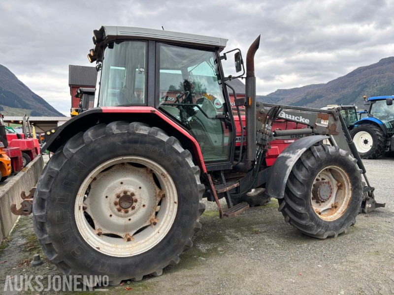 1996 Massey Ferguson 6180. Quicke Q950 Frontlaster - جرار: صورة 5 1996 Massey Ferguson 6180. Quicke Q950 Frontlaster - جرار: صورة 5