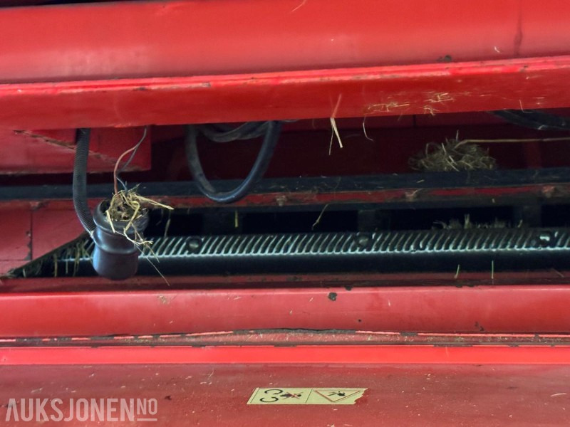 1996 Massey Ferguson MF 34 skurtresker 1996 Massey Ferguson MF 34 skurtresker: صورة 12 1996 Massey Ferguson MF 34 skurtresker 1996 Massey Ferguson MF 34 skurtresker: صورة 12