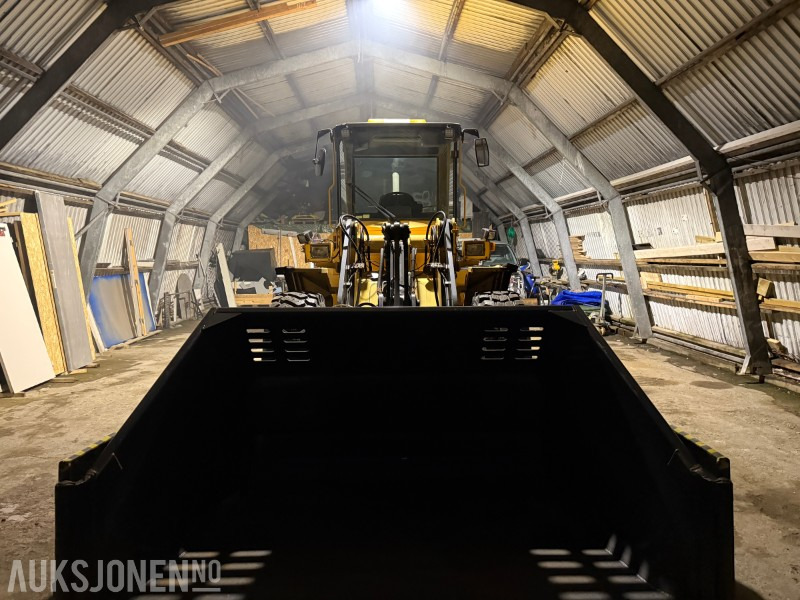 1996 Volvo L70C - Klappvinge - Sentralsmøring - 18 290t - اللودر بعجل: صورة 2 1996 Volvo L70C - Klappvinge - Sentralsmøring - 18 290t - اللودر بعجل: صورة 2