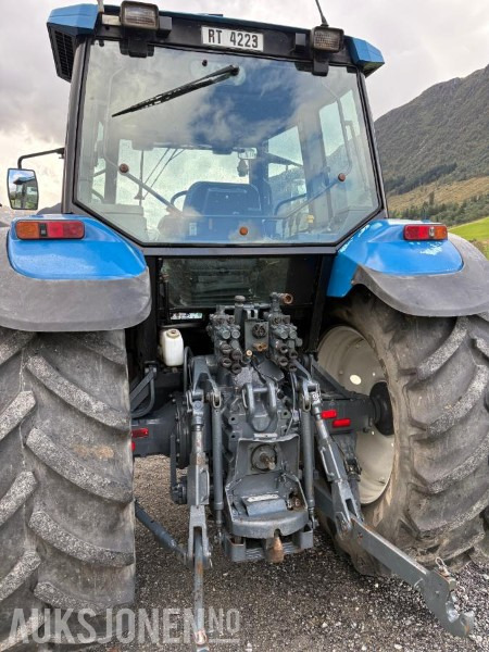 1997 New Holland 8360 DT - mva fri traktor - جرار: صورة 4 1997 New Holland 8360 DT - mva fri traktor - جرار: صورة 4