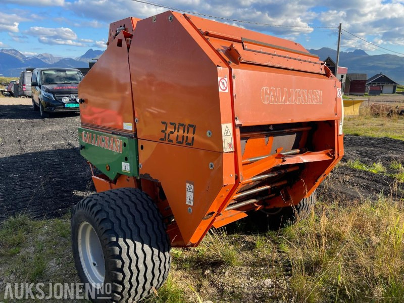 1999 Gallignani 3200 Rundballepresse selges som reparasjons objekt - الآلات الزراعية: صورة 5 1999 Gallignani 3200 Rundballepresse selges som reparasjons objekt - الآلات الزراعية: صورة 5