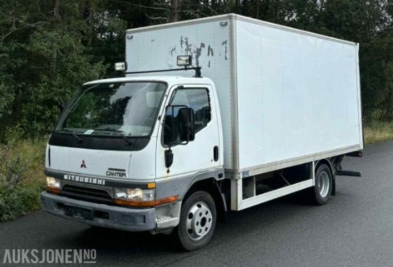1999 Mitsubishi Fuso Canter C1 Skapbil med løftelem - شاحنة مقفلة: صورة 1 1999 Mitsubishi Fuso Canter C1 Skapbil med løftelem - شاحنة مقفلة: صورة 1