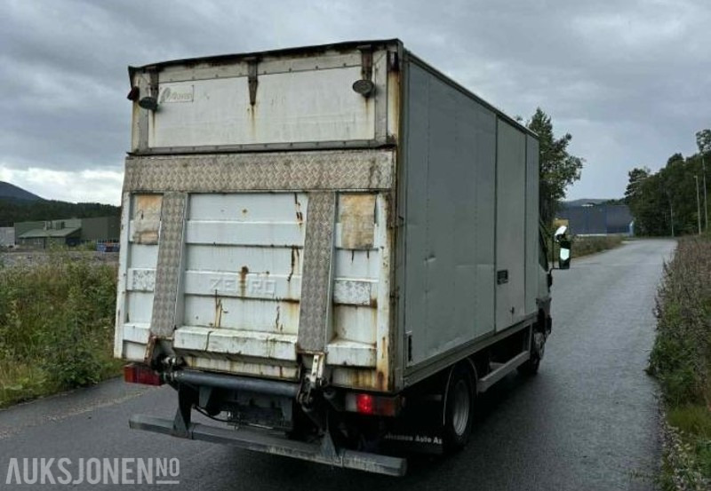 1999 Mitsubishi Fuso Canter C1 Skapbil med løftelem - شاحنة مقفلة: صورة 5 1999 Mitsubishi Fuso Canter C1 Skapbil med løftelem - شاحنة مقفلة: صورة 5