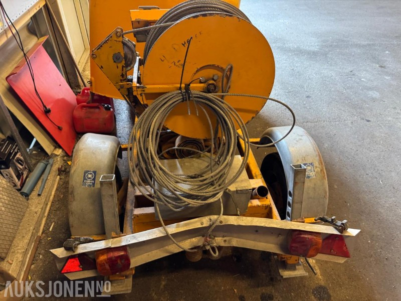 1999 Plumett TL2019 DR520/8 vinsjhenger - معدات البناء: صورة 5 1999 Plumett TL2019 DR520/8 vinsjhenger - معدات البناء: صورة 5