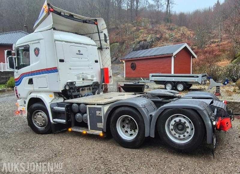1999 Scania R-serie R144 trekkvogn med hydraulikk NY EU OG SKRIVERKONTROLL - وحدة جر: صورة 4 1999 Scania R-serie R144 trekkvogn med hydraulikk NY EU OG SKRIVERKONTROLL - وحدة جر: صورة 4