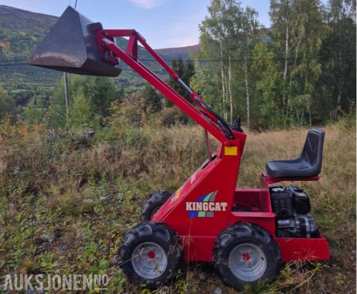2000 Kingcat KC500 med skuffe - Honda GD411 dieselmotor - Tredjefunksjon - جرار: صورة 1 2000 Kingcat KC500 med skuffe - Honda GD411 dieselmotor - Tredjefunksjon - جرار: صورة 1