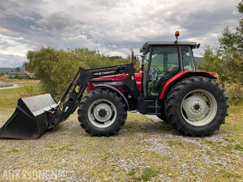 2000 Massey Ferguson 4270 med Trima 4.80 laster og snøskuffe *Kun 4969 Timer* - جرار: صورة 1 2000 Massey Ferguson 4270 med Trima 4.80 laster og snøskuffe *Kun 4969 Timer* - جرار: صورة 1