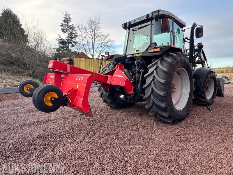 2000 Massey Ferguson 6265 Traktor med Frotlaster og skjær - جرار: صورة 5 2000 Massey Ferguson 6265 Traktor med Frotlaster og skjær - جرار: صورة 5
