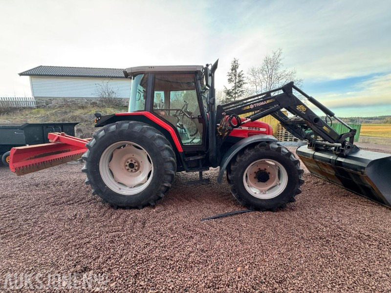 2000 Massey Ferguson 6265 Traktor med Frotlaster og skjær - جرار: صورة 4 2000 Massey Ferguson 6265 Traktor med Frotlaster og skjær - جرار: صورة 4