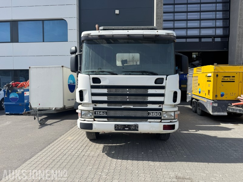 2000 Scania P-serie Betongbil P114CB 8X4 - شاحنة خلاطة خرسانة: صورة 2 2000 Scania P-serie Betongbil P114CB 8X4 - شاحنة خلاطة خرسانة: صورة 2