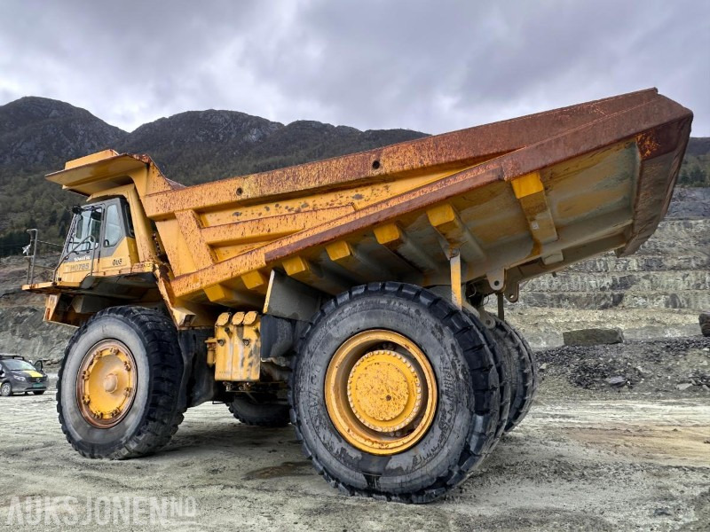 2001 Komatsu HD 785-5 Tipptruck - شاحنة التعدين: صورة 3 2001 Komatsu HD 785-5 Tipptruck - شاحنة التعدين: صورة 3