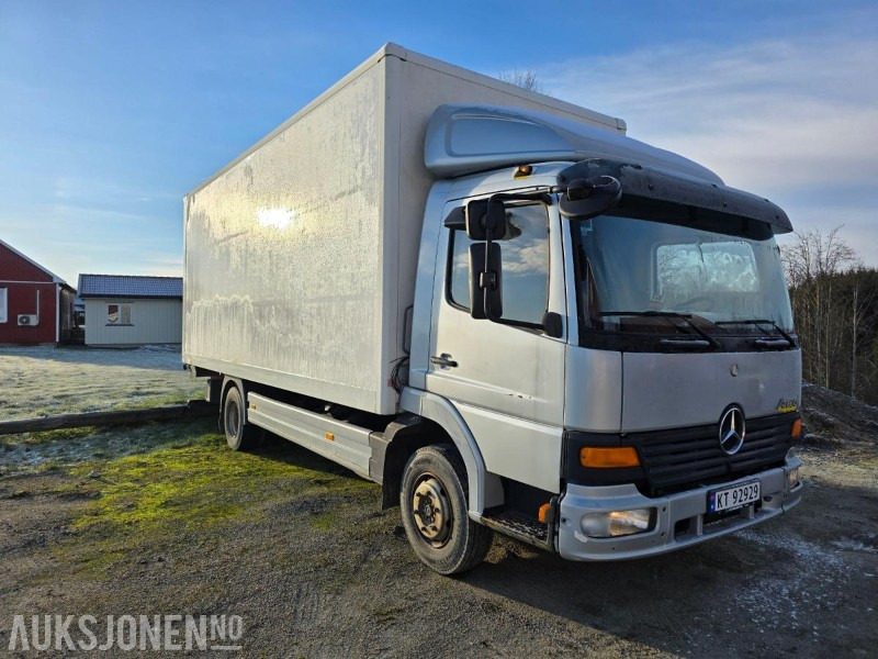 2001 Mercedes-Benz 817L/42 ATEGO SKAPBIL 36m³ MED LASTELEM - شاحنة مقفلة: صورة 3 2001 Mercedes-Benz 817L/42 ATEGO SKAPBIL 36m³ MED LASTELEM - شاحنة مقفلة: صورة 3