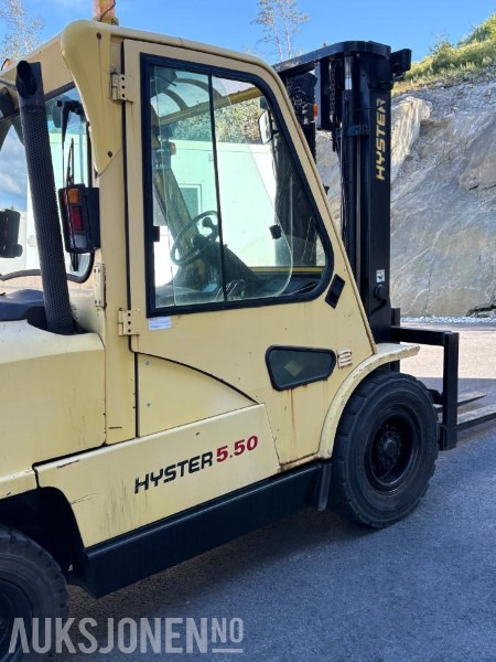 2001 Truck - Hyster H5.50XM - معدات المناولة: صورة 5 2001 Truck - Hyster H5.50XM - معدات المناولة: صورة 5
