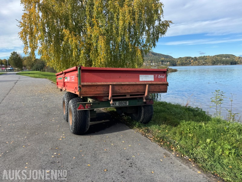 2003 Orkel T85S Traktorhenger med hydraulisk baklem - الآلات الزراعية: صورة 5 2003 Orkel T85S Traktorhenger med hydraulisk baklem - الآلات الزراعية: صورة 5
