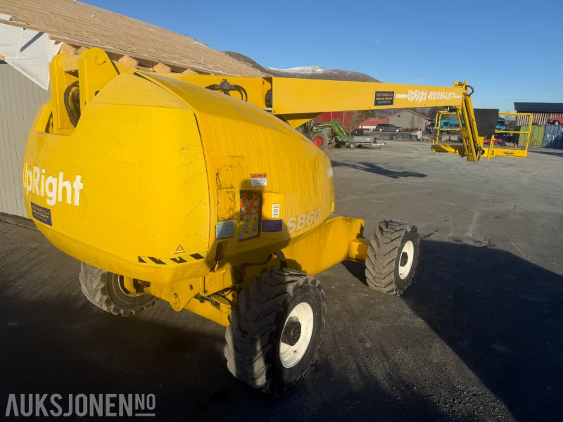 2003 UpRight SB-60 Bomlift - معدات الوصول: صورة 4 2003 UpRight SB-60 Bomlift - معدات الوصول: صورة 4