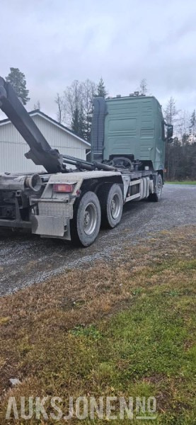 2003 Volvo FH 12 6X4 krokbil MVA FRI Tipp hydraulikk - شاحنة ذات خطاف: صورة 5 2003 Volvo FH 12 6X4 krokbil MVA FRI Tipp hydraulikk - شاحنة ذات خطاف: صورة 5