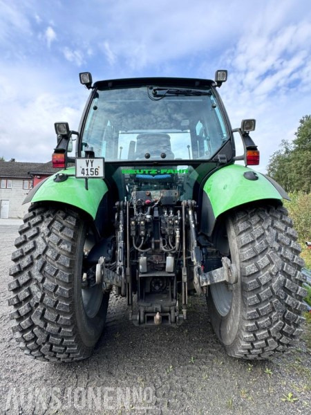 2004 Deutz Agrotron 90 MK3 - Med Quicke Q940 frontlaster - 40km/t - جرار: صورة 5 2004 Deutz Agrotron 90 MK3 - Med Quicke Q940 frontlaster - 40km/t - جرار: صورة 5