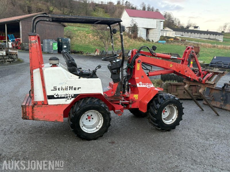 2004 Schäffer 3033S kompakt hjullaster med mye utstyr - شيول صغير: صورة 5 2004 Schäffer 3033S kompakt hjullaster med mye utstyr - شيول صغير: صورة 5