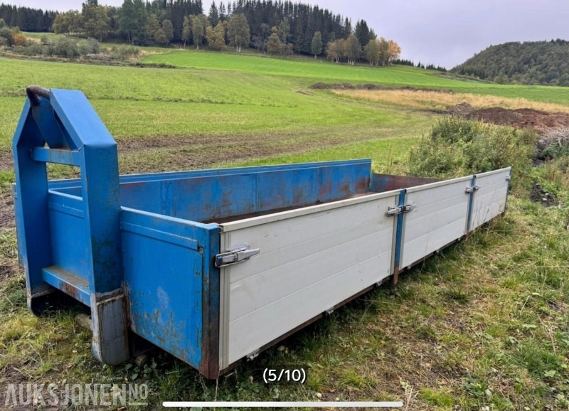 2005 Krokkasse med lemmer - شاحنة: صورة 1 2005 Krokkasse med lemmer - شاحنة: صورة 1