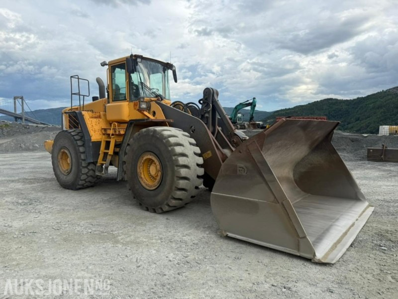 2005 Volvo L220E HJULLASTER - 15364 Timer - اللودر بعجل: صورة 1 2005 Volvo L220E HJULLASTER - 15364 Timer - اللودر بعجل: صورة 1