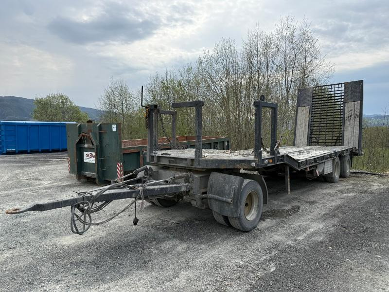 2006 Damm Slephenger med hydraulisk kjørebro og Batteridrevet hydraulikk - مقطورة مسطحة منخفضة: صورة 1 2006 Damm Slephenger med hydraulisk kjørebro og Batteridrevet hydraulikk - مقطورة مسطحة منخفضة: صورة 1